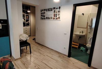 Apartament cu 2 camere decomandat în Cornișa - 2