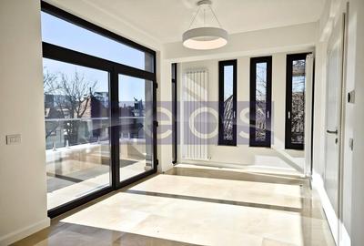 DE ÎNCHIRIAT | VILĂ 8 CAMERE | DOROBANTI | OFFICE SAU REZIDENTIAL - 1