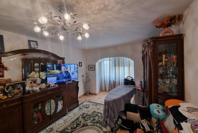 Apartament cu 4 camere decomandat, mobilat în Nord - 4