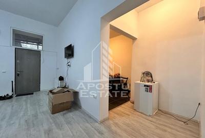 Casă la curte comună, renovată complet în 2024 in zona Iosefin - 5