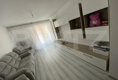 Apartament 3 camere,  72+8 mp, zona Fortuna - 2