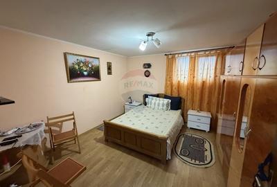 Casă cu 4 camere cu Teren 446 Mp în Vizantea Răzășească - 7