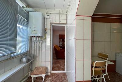 Apartament cu 3 camere decomandat, mobilat în E3 - 11