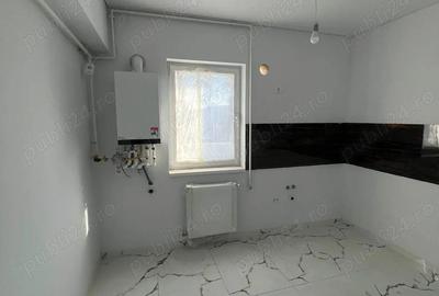 Apartament cu 3 camere în Păcii