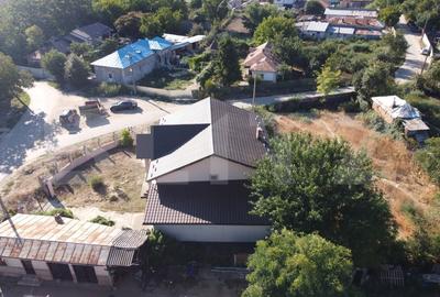 Casa la rosu, de vanzare, 250 mp, zona Slobozia Moara - 8