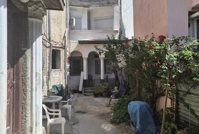 Apartament cu 2 camere semidecomandat în Parcul Carol