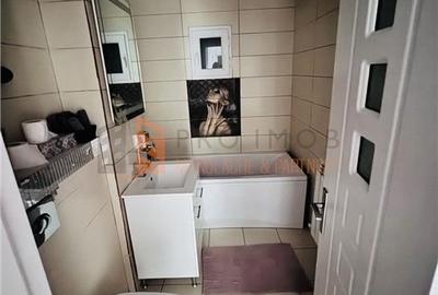 Apartament 4 camere cf1 decomandat zona Brosteni - 8