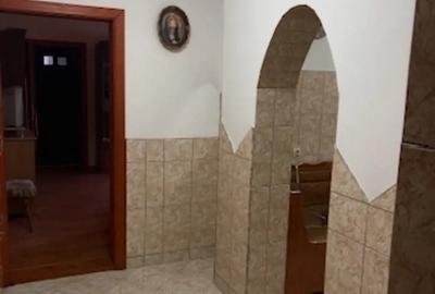 Apartament cu 3 camere de inchiriat - 2