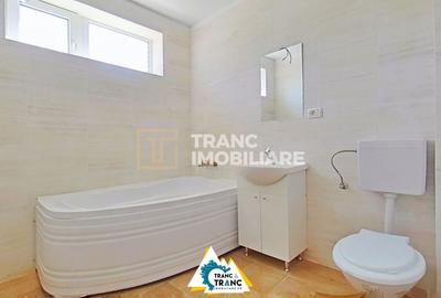 Casă cu 6 camere cu Teren 290 Mp în Sânleani - 6