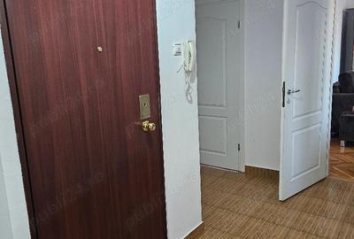 Dau in chirie ap 3 cam et 2 Spital Judetean , Su 75 mp, dec, mobilat dotat, ocupabil imediat. - 3