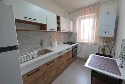 Apartament cu 2 camere semidecomandat în Tomis Nord - 1