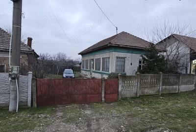 Casă cu 3 camere cu Teren 1900 Mp în Piatra - 9