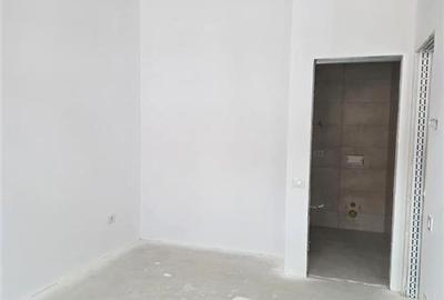 Apartament cu 3 camere semidecomandat în Central - 10
