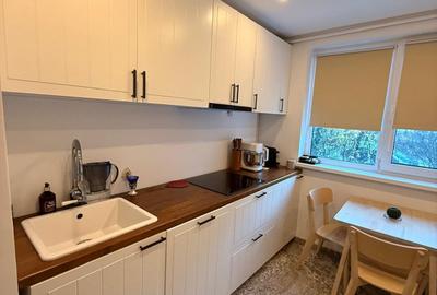 Apartament cu 3 camere în Primăverii