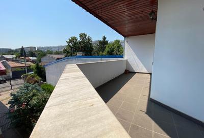 Vanzare casa vila 5 camere zona Crangasi - 18