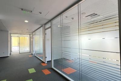 Spatii  de birouri / 190-350 mp / in cladire noua cu paza - 1