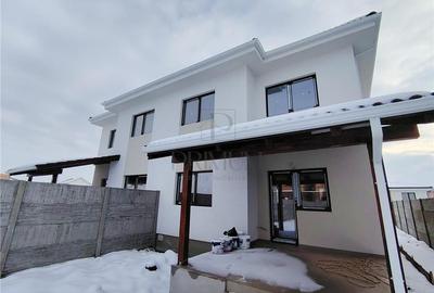 Duplex cu 4 camere cu Teren 300 Mp în Moșnița Veche - 3