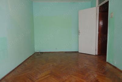 Apartament cu 2 camere semidecomandat în Micălaca