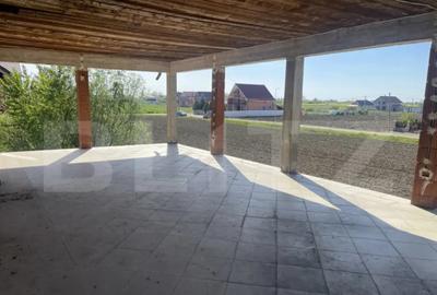 Casă cu 7 camere cu Teren 1300 Mp în Central - 17