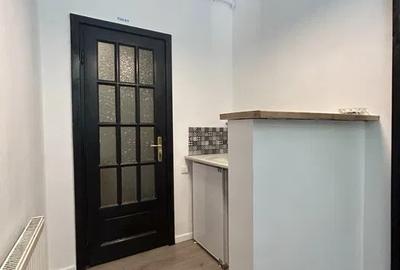 Spatiu de birou, 50 mp utili, recent renovat, parcare, zona P-ta Mihai Viteazul - 3
