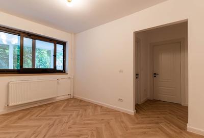 Apartament cu 3 camere semidecomandat în Drumul Taberei - 2