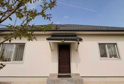 Casă cu 3 camere cu Teren 400 Mp în Săbăreni - 5