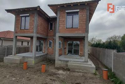 Duplex 4 camere, Sacalaz - Asfalt, toate utilitatiile - 1