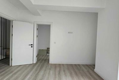 Casă cu 4 camere decomandat în Central - 1