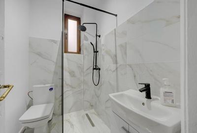 Casă individuală cu 5 camere cu Canalizare în Unirii - 7