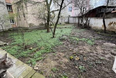 Apartament cu 3 camere decomandat în Calea București - 1