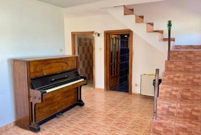 Casa individuala Snagov, doua garaje, necesita renovare ! - 21
