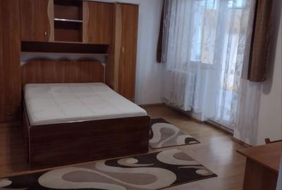 Garsonieră în Central