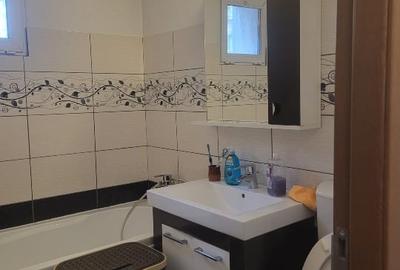 Apartament cu 4 camere decomandat în Crângași - 10