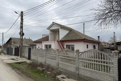 Casă cu 3 camere în Corbu - 2