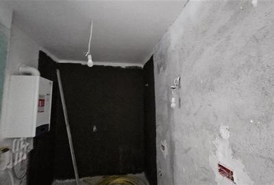 Casă individuală cu 3 camere cu Canalizare în Central - 9