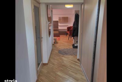 Apartament cu 3 camere în Calea București - 1