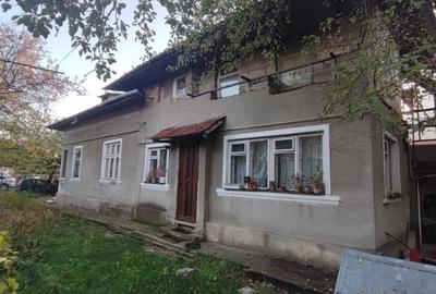 Oprtunitate : Casa și teren - Ultracentral Târgoviște - 2