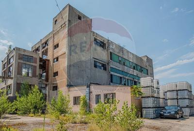 Spațiu industrial, de 12,000 mp, în Periferie - 3