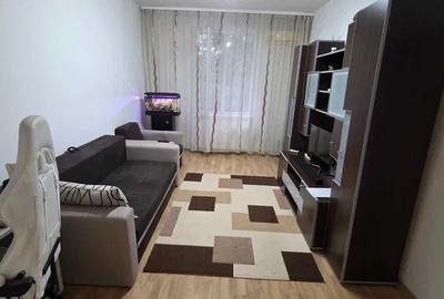 Apartament cu 2 camere semidecomandat, mobilat în Barbu Văcărescu