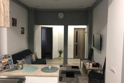 Casă cu 2 camere cu Teren 50 Mp în Central