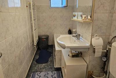 Garsonieră decomandată în Zamfirescu - 2