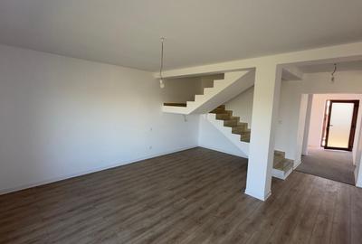 Casa Duplex | Odai Otopeni | Curte 300mp | 4+ camere | Terasa - 12