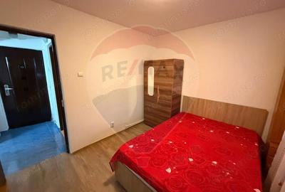 Apartament cu 3 camere decomandat în Sud - 11