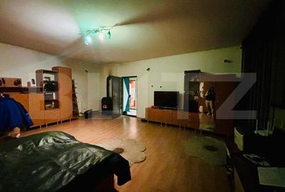 Oportunitate- Casa in zona centrala - 3