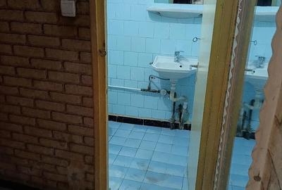 Spațiu comercial, de 23 mp, în Central - 6