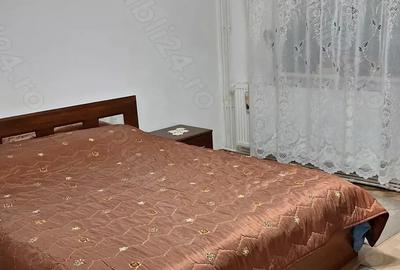 Apartament cu 3 camere decomandat în Sărari - 9