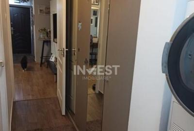 Apartament cu 3 camere semidecomandat, mobilat în Gară