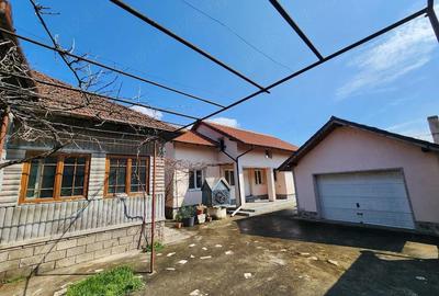 Casă cu Teren 1490 Mp în Central - 3