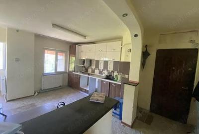 Apartament cu 3 camere decomandat în Central - 6