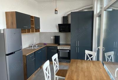 Apartament cu 3 camere semidecomandat în Soarelui - 1